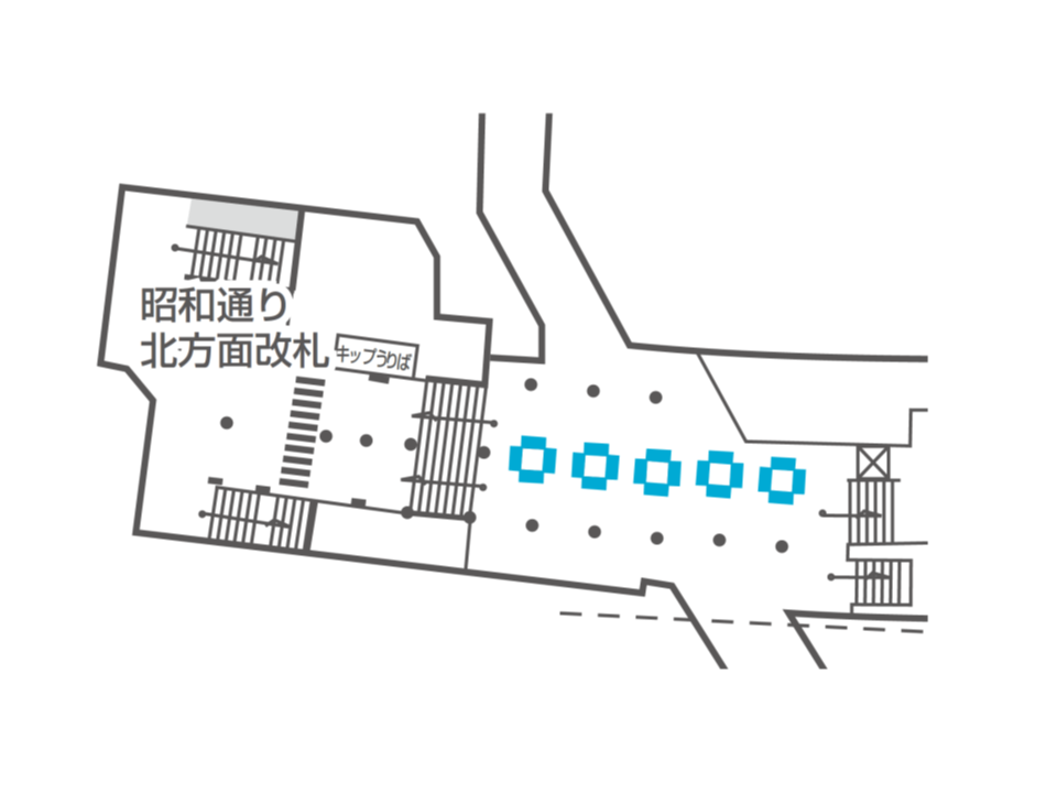 東京メトロ上野駅のMCV日比谷線昭和通り北方面改札がどこにあるかを地図上で示した画像です。改札の外通路にあり、上野駅の地下構内を通行する方を対象とした人気のDOOHです。